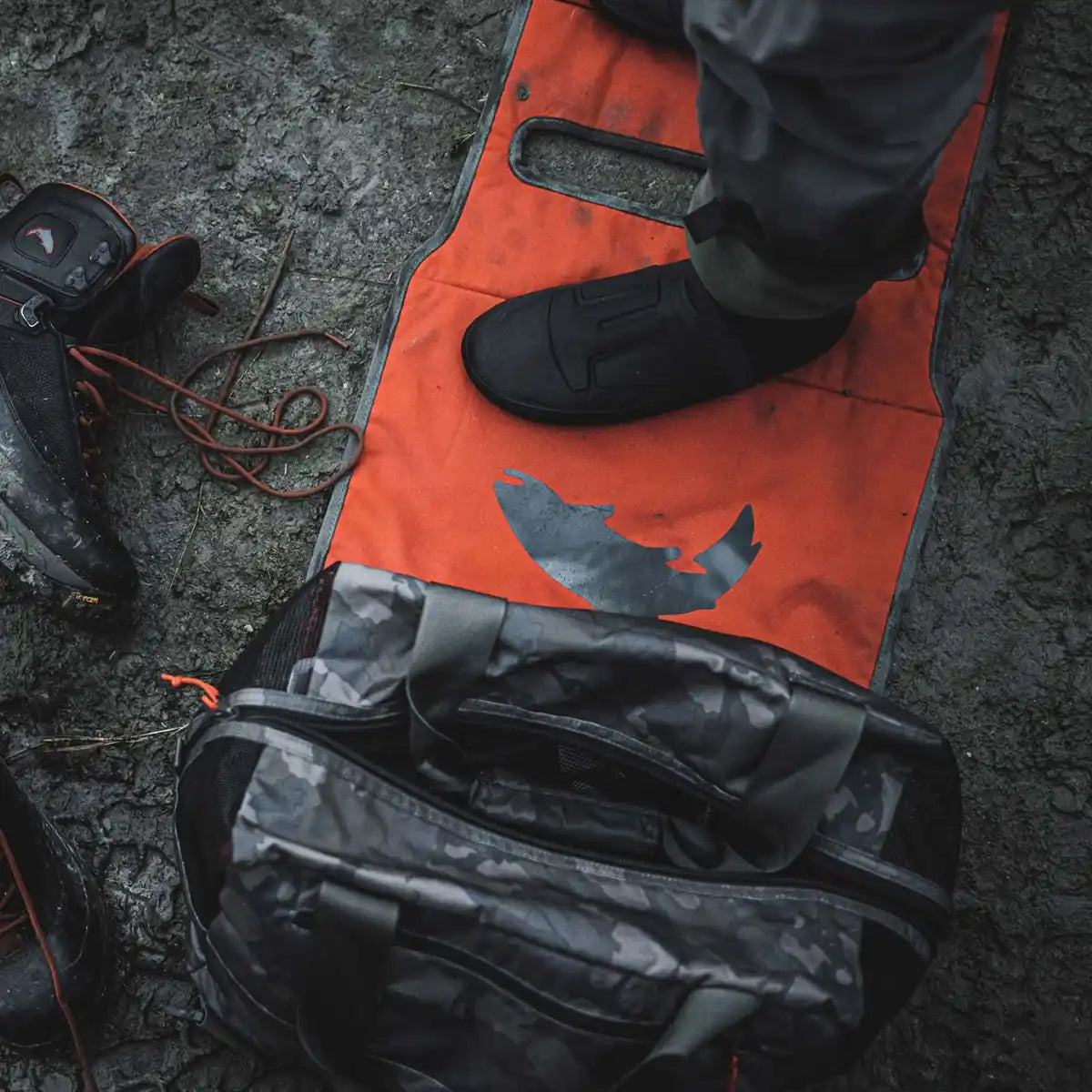 Borsa porta wader/scaponi Simms Riverkit Wader Tote Anvil