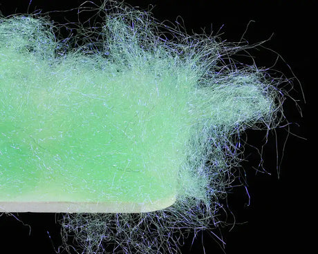 Fine Super UV Dubbing Light Green