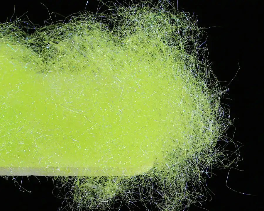 Fine Super UV Dubbing Chartreuse