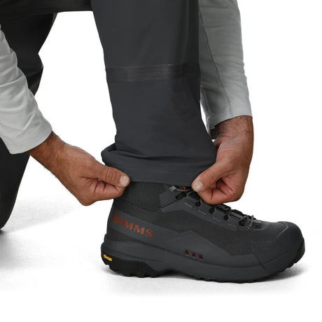 Simms Flyweight Stockingfoot Wader Cinder